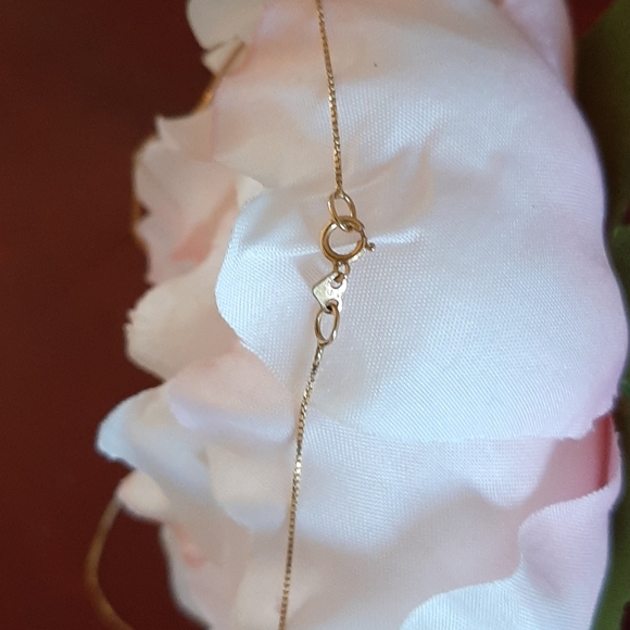 Gold chain - Picture 2 of 4